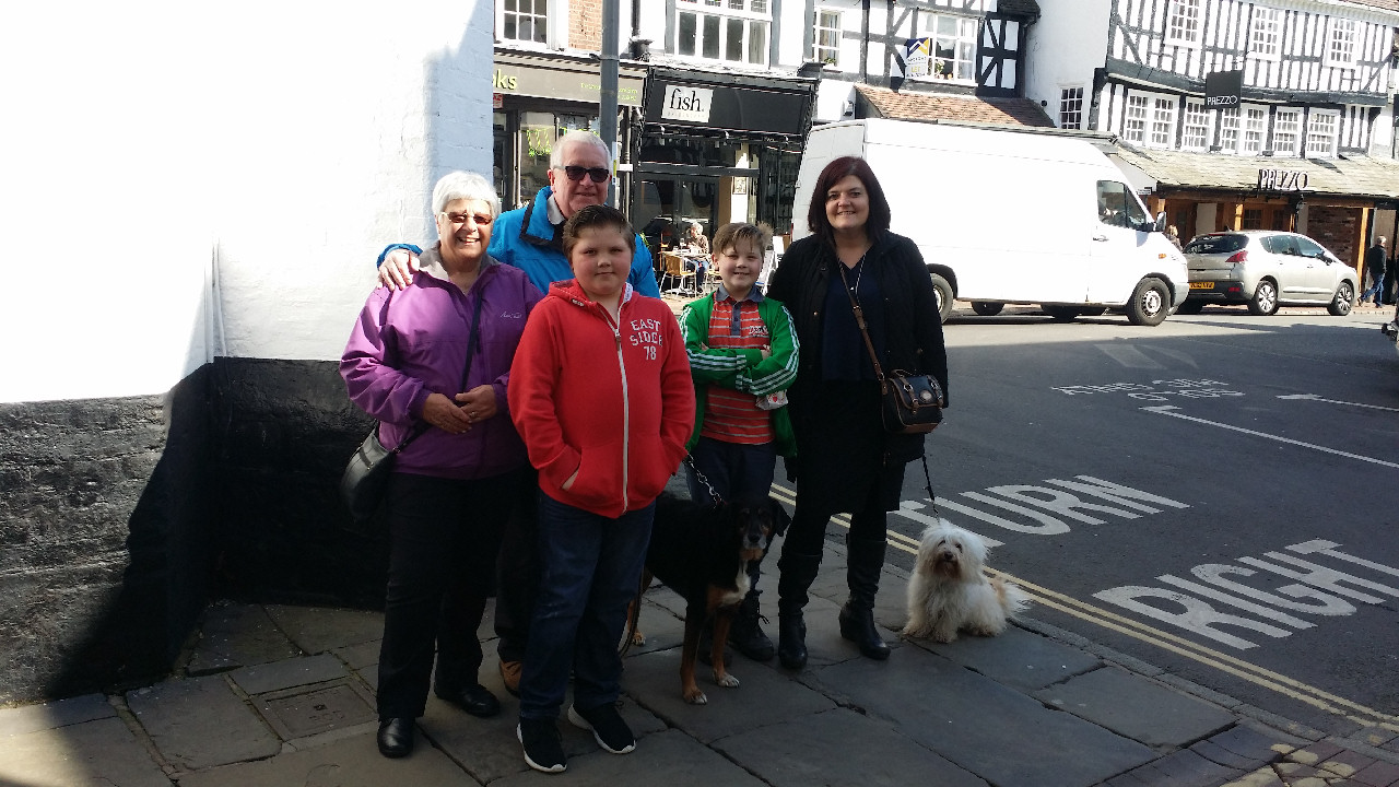 Natalie Hawkins, Richard and Linda Downs and dogs Barney and Jess were enjoying Bridgnorth.