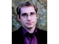 Author Jason Rich will help you pamper your dog.