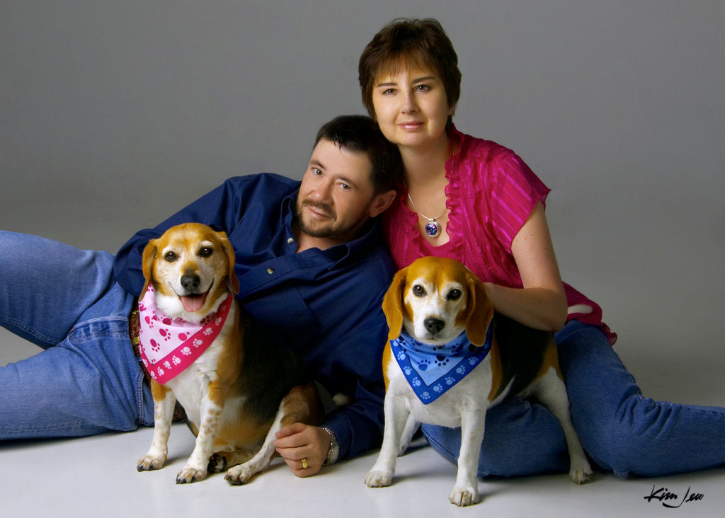 Tim and Cathy with two of their beloved Beagles.